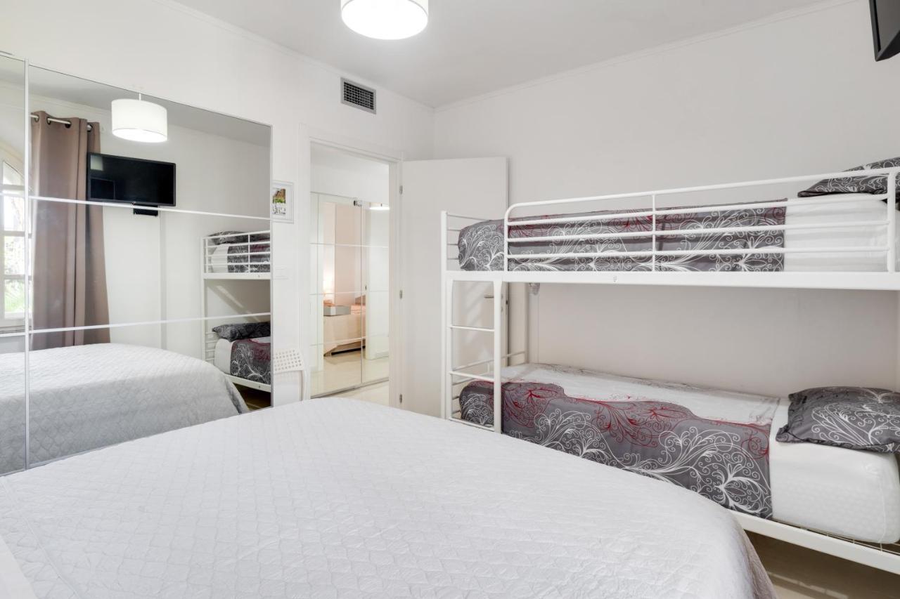 Sanremo Flat With Private Parking And Netflix Apartment Exterior photo